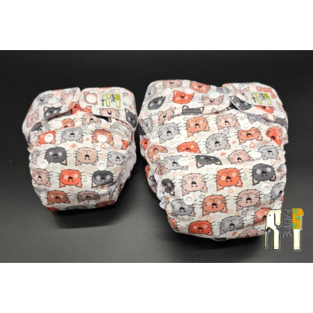 Pieluszka wielorazowa Kieszonka Bambus NB 1,5-8 kg – Koty | NappiMe®